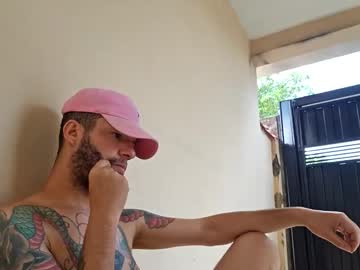 Mwmgaara Chaturbate stream image from December 01, 2025