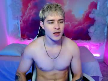 Alexpierss Chaturbate stream image from December 01, 2025