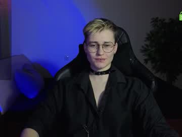 Joan_Night Chaturbate stream image from December 01, 2025
