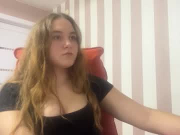 Babyblissxx Chaturbate stream image from December 01, 2025