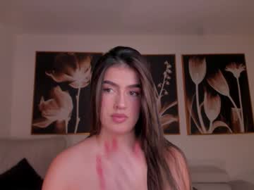 Paulinasantosx Chaturbate stream image from December 01, 2025
