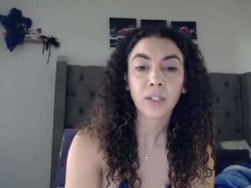 Karinakummings Chaturbate stream image from December 01, 2025
