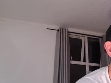 Roccobains Chaturbate stream image from December 01, 2025