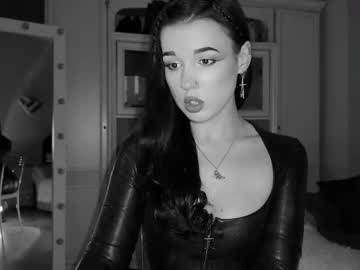 Sun_For_You Chaturbate stream image from December 01, 2025