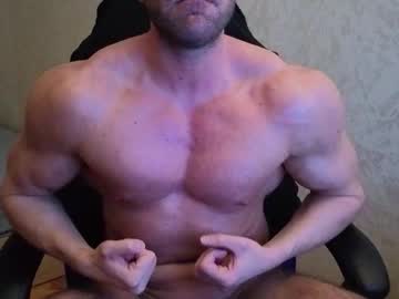 Thefitgiant Chaturbate stream image from December 02, 2025