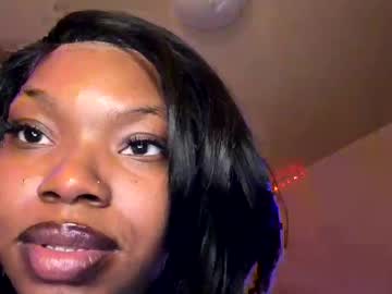 Bambii122 Chaturbate stream image from December 02, 2025