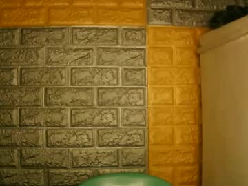 Your_Love_Miaka Chaturbate stream image from December 02, 2025