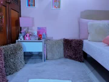 Abrilrussell_ Chaturbate stream image from December 02, 2025