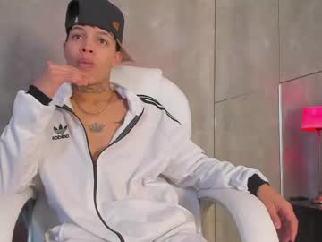 Renzo_Dogan Chaturbate stream image from December 02, 2025