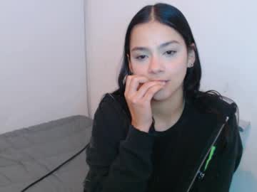 Candyfire666 Chaturbate stream image from December 02, 2025