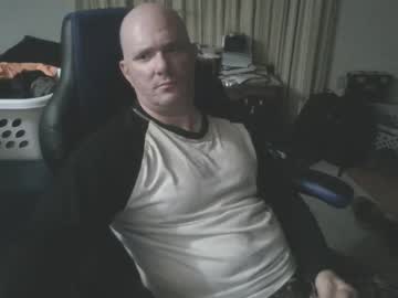 Emsguy1 Chaturbate stream image from December 02, 2025