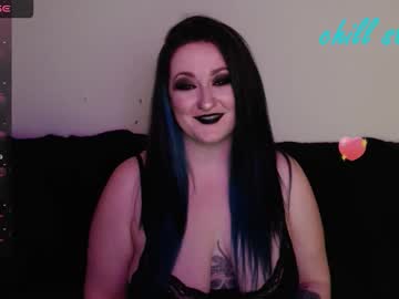 Littlemonsterkitten Chaturbate stream image from December 02, 2025