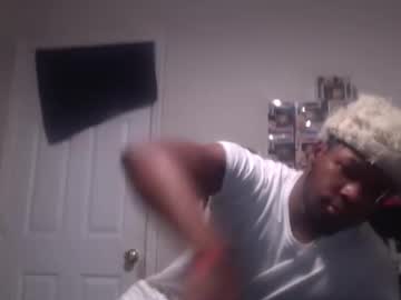 Zeusrnb Chaturbate stream image from December 02, 2025