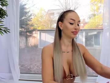 Alessa_Burns Chaturbate stream image from December 02, 2025