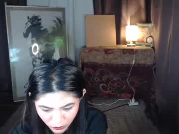 Natural_Petit69 Chaturbate stream image from December 02, 2025