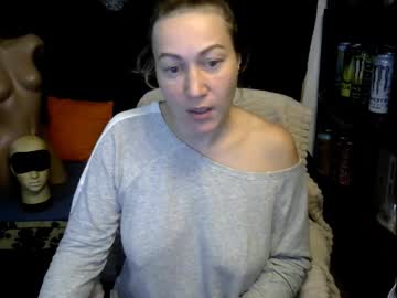 Wleslymosw Chaturbate stream image from December 02, 2025