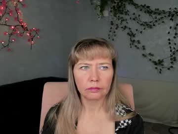 Carla_Vogue Chaturbate stream image from December 02, 2025