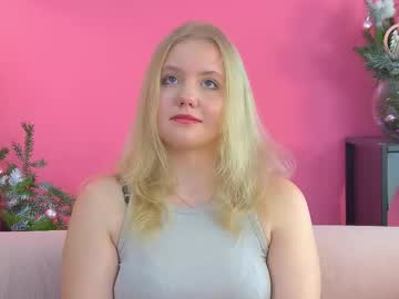 Emilyevansen Chaturbate stream image from December 02, 2025