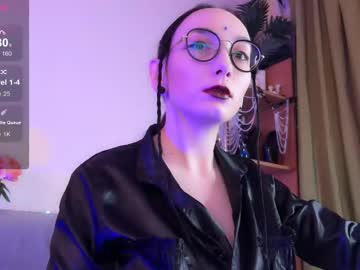 Jinhee_Noir Chaturbate stream image from December 02, 2025