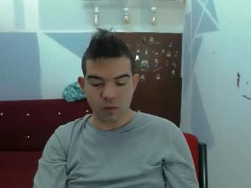 Boydick22cm Chaturbate stream image from December 02, 2025