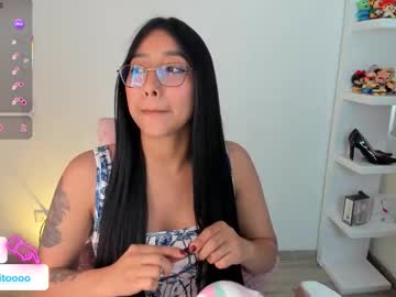 Kyy_Isa Chaturbate stream image from December 02, 2025