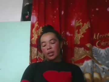 Alypierette Chaturbate stream image from December 02, 2025