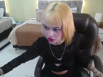 Bela_Craxkerr Chaturbate stream image from December 02, 2025