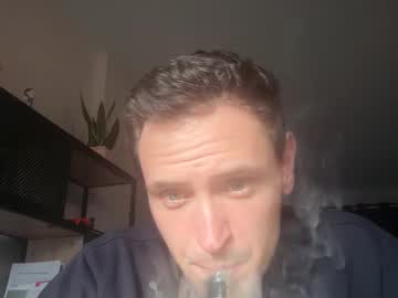 Fraisetagada359 Chaturbate stream image from December 02, 2025
