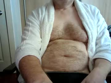 Peterzee Chaturbate stream image from December 02, 2025