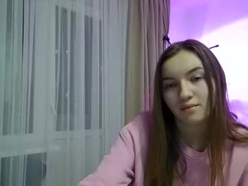 Adelinee_Sweet Chaturbate stream image from December 02, 2025