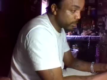 Lorenzo082885 Chaturbate stream image from December 02, 2025