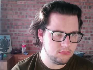 Worsie333 Chaturbate stream image from December 02, 2025