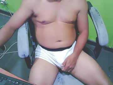 Bigdickguyaux Chaturbate stream image from December 02, 2025