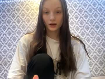 Cleotilderinde Chaturbate stream image from December 02, 2025
