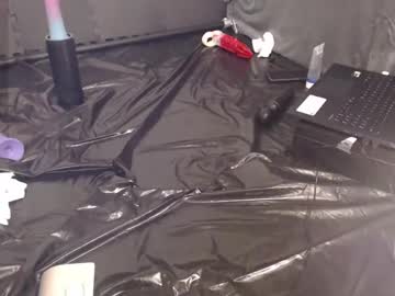 Latexgimp_712 stream image from December 02, 2025