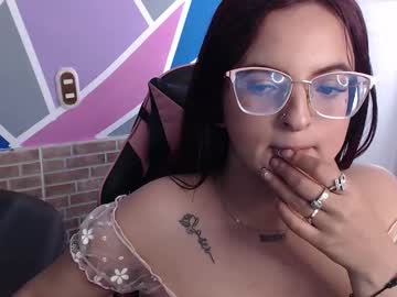Liily_Sweet4 Chaturbate stream image from December 02, 2025