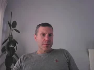 Menotista Chaturbate stream image from December 02, 2025