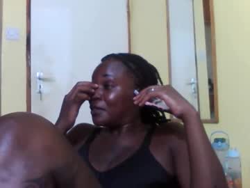 Princessmiles2 Chaturbate stream image from December 02, 2025