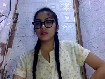 Sexyxenaaa Chaturbate stream image from December 02, 2025