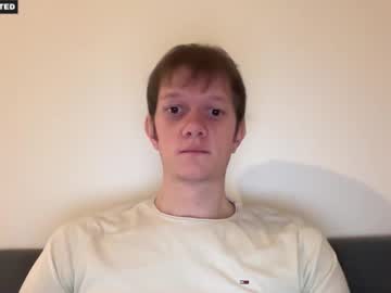 Cube93 Chaturbate stream image from December 02, 2025