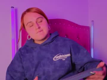 Evy_Orange1 Chaturbate stream image from December 03, 2025