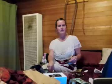 Loreilsoleil Chaturbate stream image from December 03, 2025
