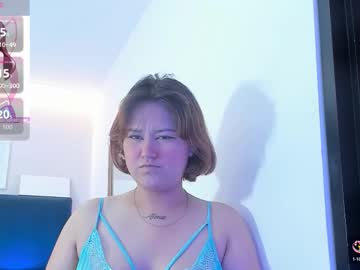Isa_Grey_ Chaturbate stream image from December 03, 2025