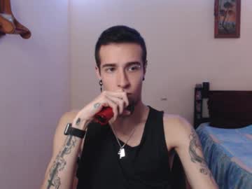 Noah_Baker99 Chaturbate stream image from December 03, 2025
