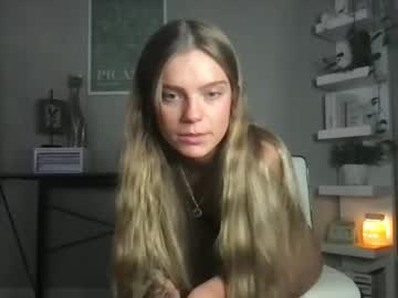 Savxoxoxo Chaturbate stream image from December 03, 2025