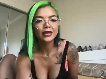 Akirazayy Chaturbate stream image from December 03, 2025
