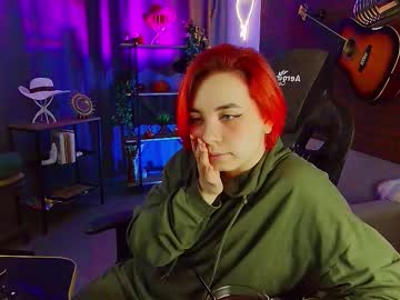 Marcelinechi Chaturbate stream image from December 03, 2025
