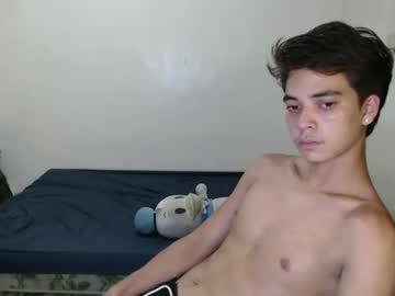 Hottiespydie Chaturbate stream image from December 03, 2025