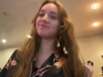 Violettecaneva Chaturbate stream image from December 03, 2025