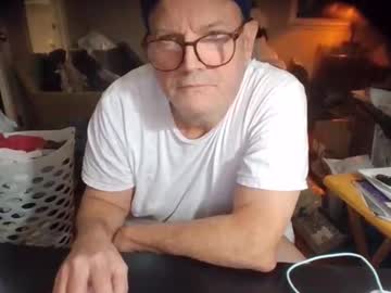 Papichulousa_ Chaturbate stream image from December 03, 2025